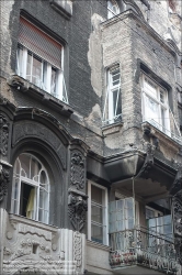 Viennaslide-07327701 Budapest, Hajós utca 32, Gáspár Szedős Geschäfts- und Wohnhaus, Architekten Béla Málnai und Miklós Román, 1903 // Budapest, Hajós utca 32, Gáspár Szedős Office- and Apartment House by Architekts Béla Málnai and Miklós Román, 1903