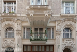 Viennaslide-07327711 Budapest, Hajós utca 32, Gáspár Szedős Geschäfts- und Wohnhaus, Architekten Béla Málnai und Miklós Román, 1903 // Budapest, Hajós utca 32, Gáspár Szedős Office- and Apartment House by Architekts Béla Málnai and Miklós Román, 1903