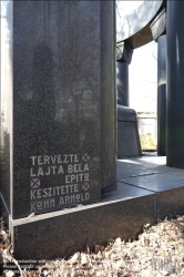 Viennaslide-07329431 Budapest, Jüdischer Friedhof (Szertartási épület) Salgótarján utca, Gruft von Bródy Jozsef, gestaltet von Béla Lajta // Budapest, Jewisch Cemetry (Szertartási épület) Salgótarján utca, Tomb of Bródy Jozsef, designed by Béla Lajta