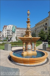 Viennaslide-07330170 Budapest, Stadtgestaltung, Jozsef Nador ter, Zsolnay-Brunnen // Budapest, Public Space Design, Jozsef Nador ter, Zsolnay Fountain