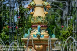 Viennaslide-07337080 Budapest, Stadtwäldchen Varosliget, Zsolnay-Brunnen im Rosengarten // Budapest, Varosliget, Zsolnay-Fountain at the Rose Garden