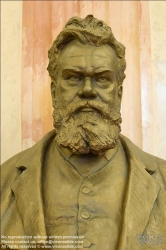 Viennaslide-69000007 Ludwig Boltzmann (* 20. Februar 1844 in Wien; † 5. September 1906 in Duino bei Triest) war ein österreichischer Physiker und Philosoph.