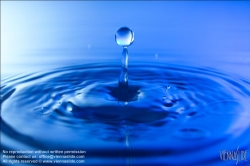 Viennaslide-76050131 Wassertropfen - Drop of Water