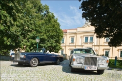 Viennaslide-77000128 Rolls-Royce vor Schloss Judenau - Rolls-Royce Luxury Car