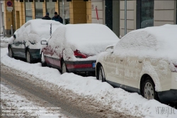 Viennaslide-77000143 Parkende Autos im Schnee