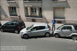 Viennaslide-77000145 Einparken - Parking Lot