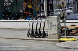 Viennaslide-77030143 Wien, E-Scooter - Vienna, E-Scooter