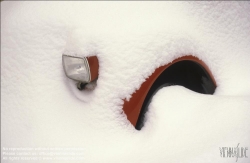 Viennaslide-77110111 Citroen 2CV im Schnee - Citroen 2CV under Snow