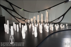 Viennaslide-78010315 Ausstellung von Zaha Hadid in Paris - Zaha Hadid Exhibition in Paris