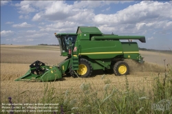 Viennaslide-79121164 Österreich, Landwirtschaft, Mähdrescher - Austria, Agriculture, Harvester