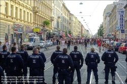 Viennaslide-91310105 Wien, Fußballfans auf der Ottakringer Straße // Vienna, Soccer Fans