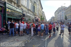 Viennaslide-913101206 Wien, Fußballfans // Vienna, Soccer Fans