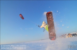 Viennaslide-92117033 Snowkite