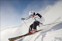 Viennaslide-93111329 Skiing in the Austrian Alps