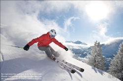 Viennaslide-93111336 Skiing in the Austrian Alps
