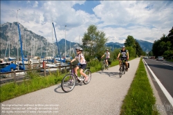 Viennaslide-97310212 Familie, Fahrrad - Family, Bicycle