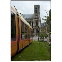 2011-07-27_Tramway_Reims_(05252854).jpg